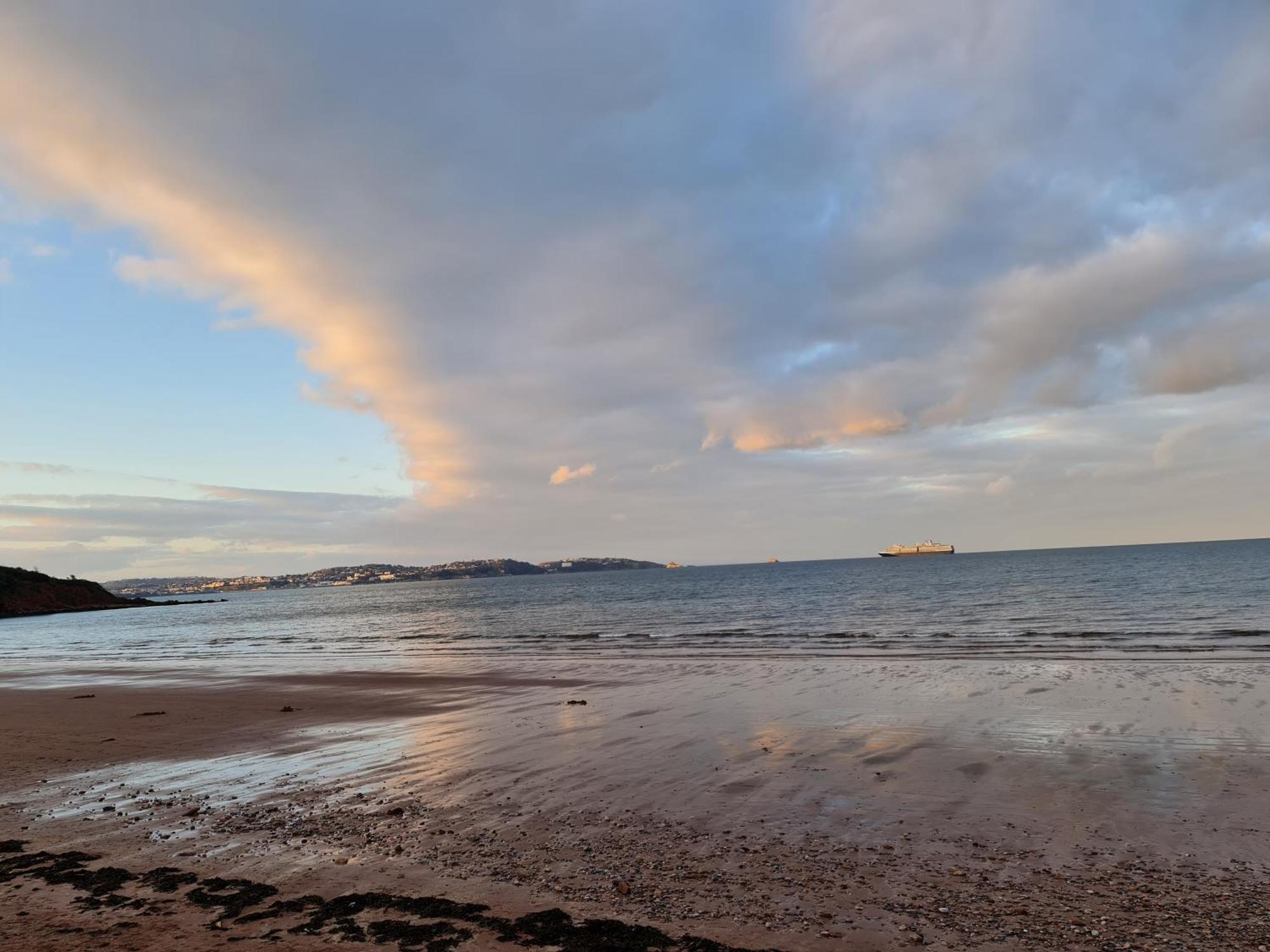 Seaspot Is A 1 Bed Annex Ground Floor Apartment At Stunning Broadsands Beach Nr Brixham! Churston Ferrers Exterior foto